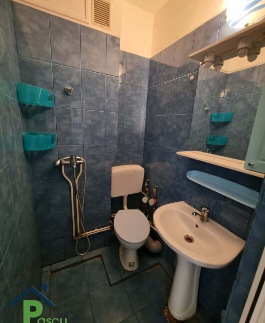 va7fee_1_1646915690