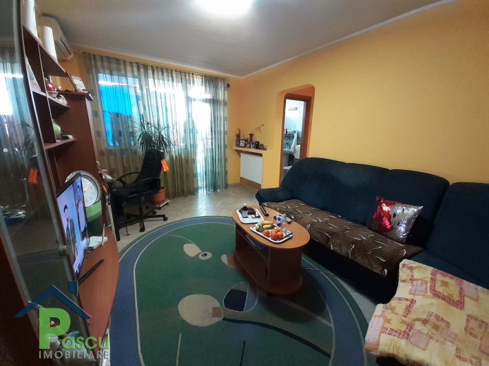 vanzare_apartament_3_camere_eroii__revolutiei__str__soimus__cf__i__65_mpu__centrala_proprie__finisat__pascu__imobiliare__1_1644248497