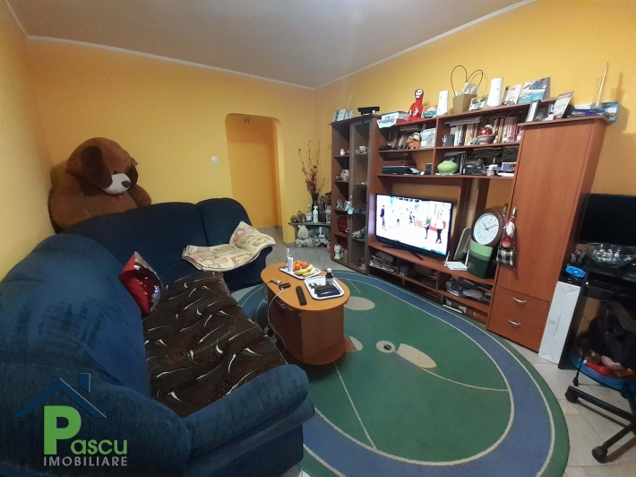 vanzare_apartament_3_camere_eroii__revolutiei__str__soimus__cf__i__65_mpu__centrala_proprie__finisat__pascu__imobiliare__2_1644248498