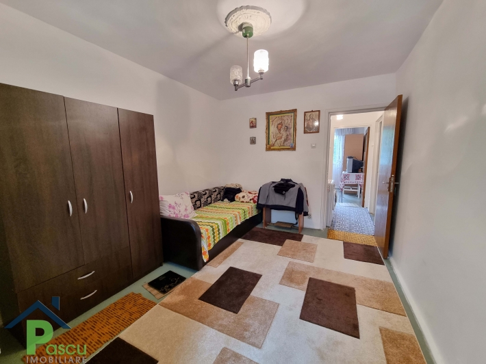 vanzare_apartament_3_camere_sos__giurgiului__aleea_calinesti__cf__1__sector_4__pascu_imobiliare_4_1652261676